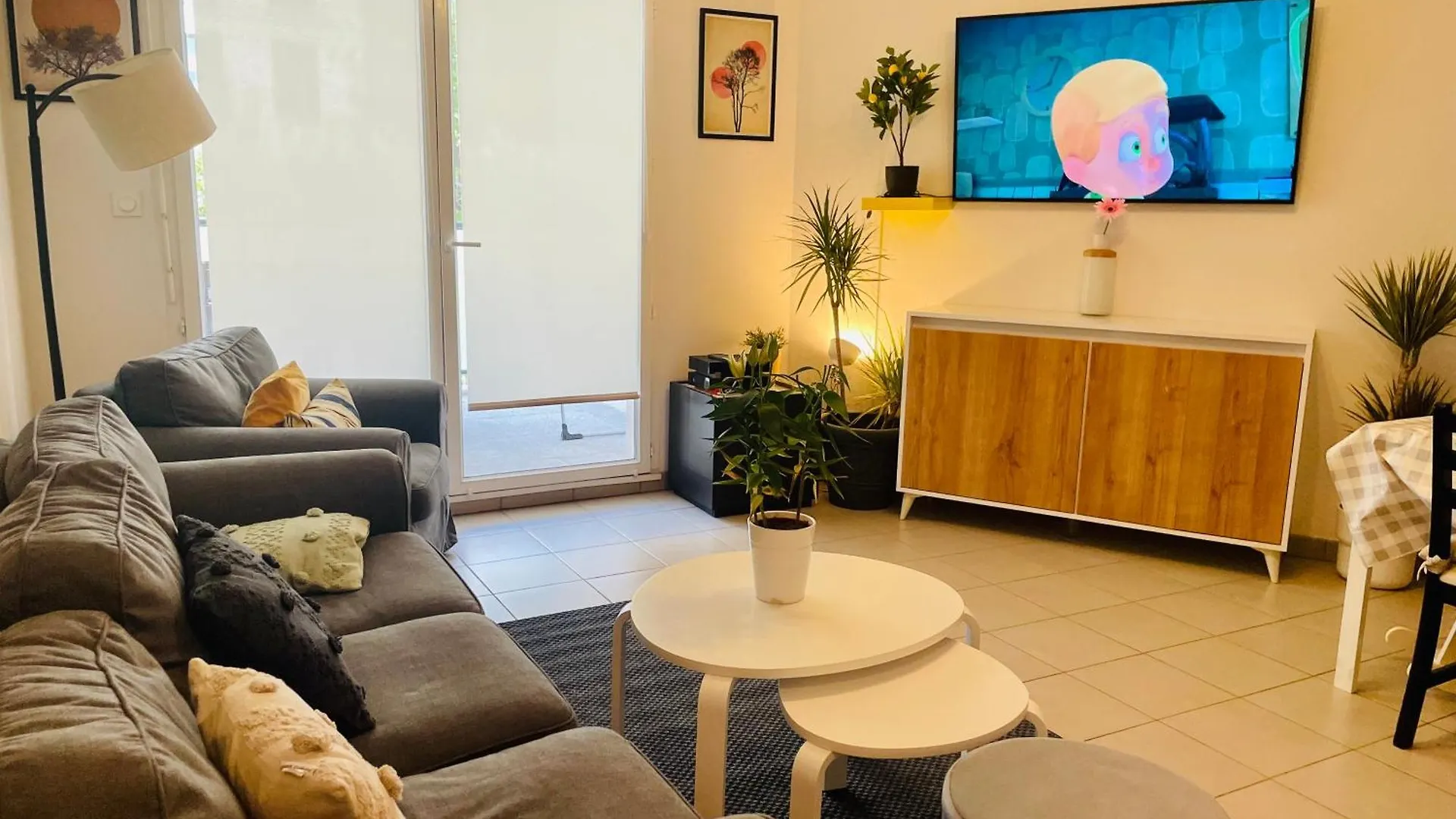 Контакты T3 Recent Avec Terrasse Et Parking